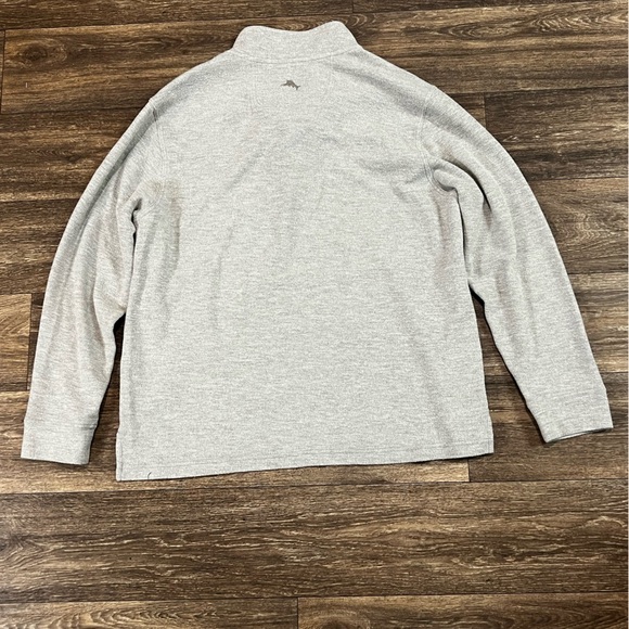 Tommy Bahama Montserrat Long Sleeve Sweatshirt Men Large Gray Tropical Print - Picture 3 of 5